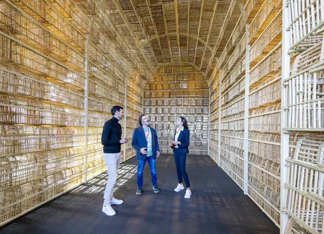 THE CAGE während der art karlsruhe 2023 | Foto: Jürgen Rösner