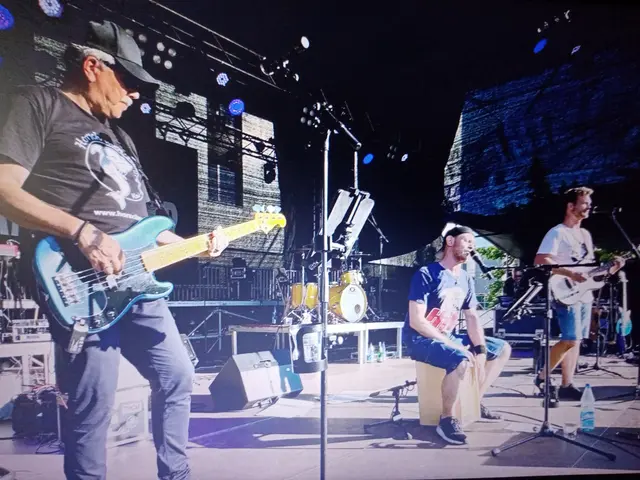 10 Jahre HORSCH MOL HI  am
Montag, 07.07.25 ab 18 Uhr  | Foto: GUBO 