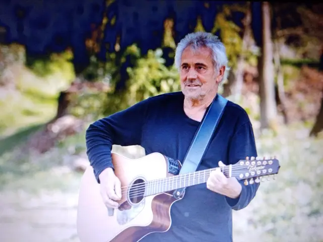 Musiker Ede Ebert-Huber und als Begleitung die Hüttenmusiker " HGH" Heinz Illner, Gerhard Kiefer und Hannes Hindel am
Dienstag, 05. 08.25 ab ca. 13 Uhr  | Foto: GUBO, Bild von Nura Knab