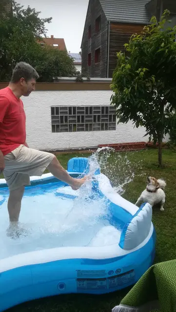 Badesaison für Groß und Klein | Foto: Ralf Walz