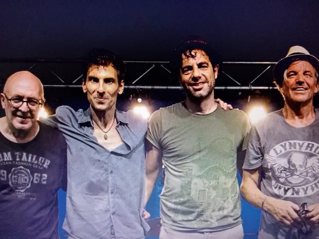 Freitag, 03.10.25
Um 14. 30 Live | Foto: Unbekannt 