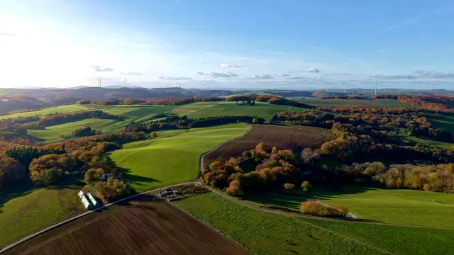 Donnersbergerland in Herbststimmung
Winnweiler-Kahlheckerhof 
 | Foto: Stephen Wüstenberg - Wartenberg-Rohrbach