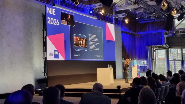 Keynote von Politikwissenschaftlerin Dr. Florence Gaub zum Thema "Schluss mit dem täglichen Weltuntergang" | Foto: www.jowapress.de