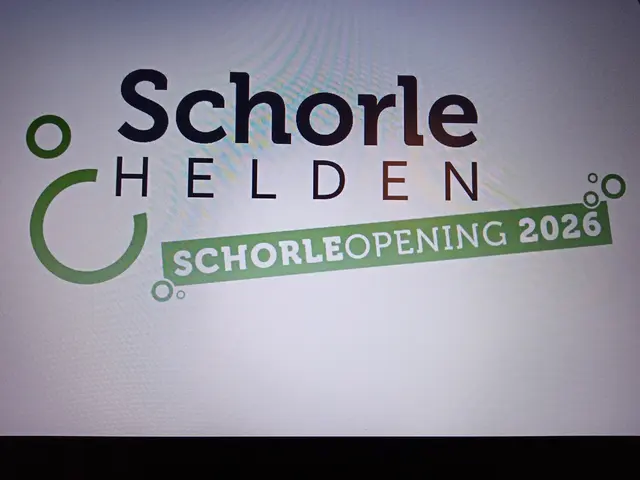 Wann:
Sonntag, 01. März 2026 - 11:00 Uhr bis 18:00 Uhr
Wo:
Schorle-Helden Lager
Dudostraße 132
67435 Neustadt-Duttweiler
Was wird geboten :
Weinschorle vom Fass - drei leckere Sorten!
Secco vom Fass
Cocktailkreationen
Sekt und Secco vom Raubritter vom Wiesental
Leckeres vom Foodtruck vom Dehääm Food &amp; Drinks
Dampfnudeln vom Der Kurpälzer!
Kaffee &amp; Kuchen vom Förderverein Bewegungskita Duttweiler e. V.
Unterhaltung:
Eröffnung durch die Duttweiler Weinprinzessin Ellen I.
von 11.30 - 14.00 Uhr spielt der Musikverein Diedesfeld und
ab 14.30 Uhr die Dubbeglasbrieder. | Foto: Unbekannt 