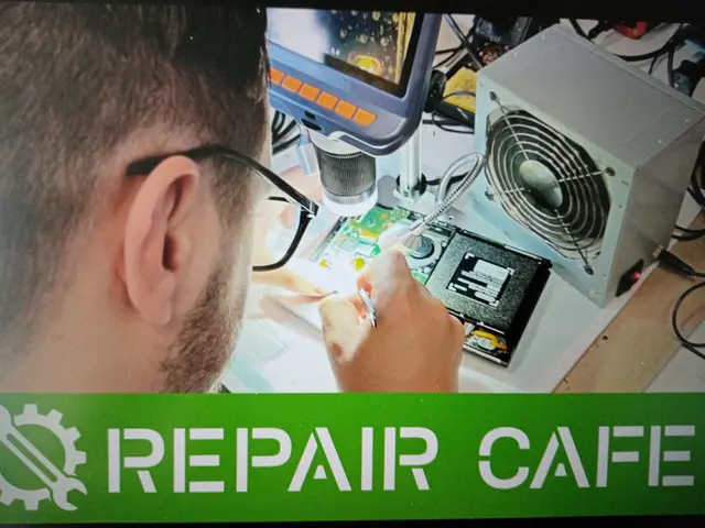 Wegwerfen? Denkste!
Willkommen beim RepairCafe im MAKERSPACE Rhein-Neckar! Gemeinsam setzen wir uns für Nachhaltigkeit und Ressourcenschonung ein, indem wir defekte oder beschädigte Gegenstände reparieren, anstatt sie wegzuwerfen. Unser ehrenamtliches Team von Reparatur-Enthusiasten steht dir an speziellen Terminen zur Seite, um dir dabei zu helfen, deine lieb gewonnenen Dinge wieder in Stand zu setzen. Egal, ob es sich um Elektronik, Haushaltsgeräte, Möbel oder Kleidung handelt – wir versuchen unser Bestes, um eine nachhaltige Lösung zu finden. Komm vorbei, lerne neue Fähigkeiten und trage aktiv zu einer umweltbewussten Gemeinschaft bei.

Veranstaltung von Makerspace Rhein-Neckar
Am Bubenpfad 2, 67065 Ludwigshafen, Germany

Sonntag, 01.03.26 ab 12 Uhr | Foto: GUBO 