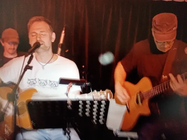 Freitag, 20.03.26
19 Uhr 30
Mit Hut!
 | Foto: Gunter Bohrer 