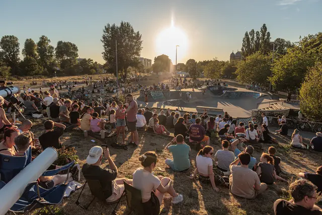 Sonnenfinsternis in Karlsruhe  | Foto: Paul Needham 